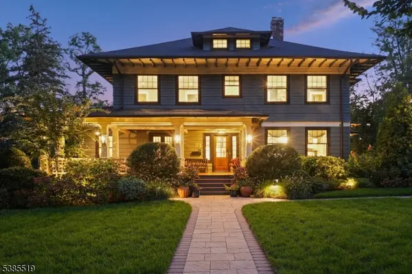 18 Curtiss Pl, Maplewood Twp., NJ 07040