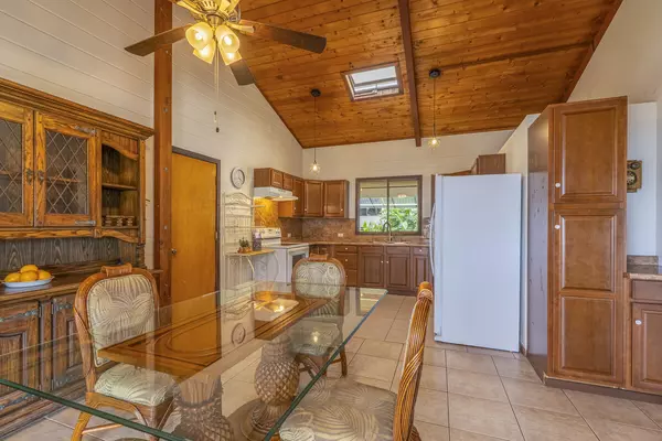 Kailua-kona, HI 96740,73-1288 KAIMINANI DR