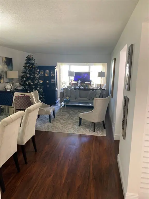 Boca Raton, FL 33428,9273 SW 8th St #206