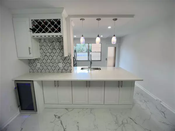 Coconut Creek, FL 33066,2303 Lucaya Ln #H2