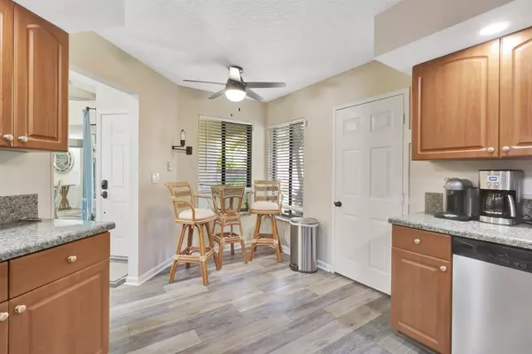 Juno Beach, FL 33408,705 Sea Oats Dr #C-4