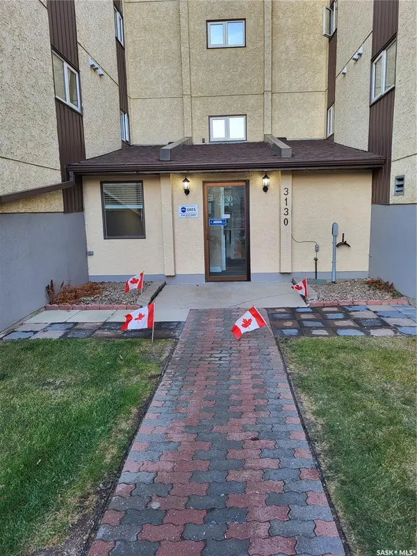 3130 Louise STREET #106, Saskatoon, SK S7J 3L8