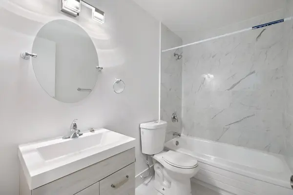 London East, ON N5V 3P3,1280 Webster ST #102