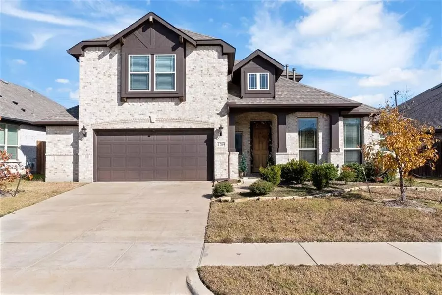 4209 Misty Ridge Street, Mesquite, TX 75181