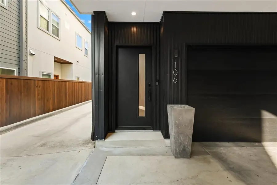 2001 N Prairie Avenue #106, Dallas, TX 75204