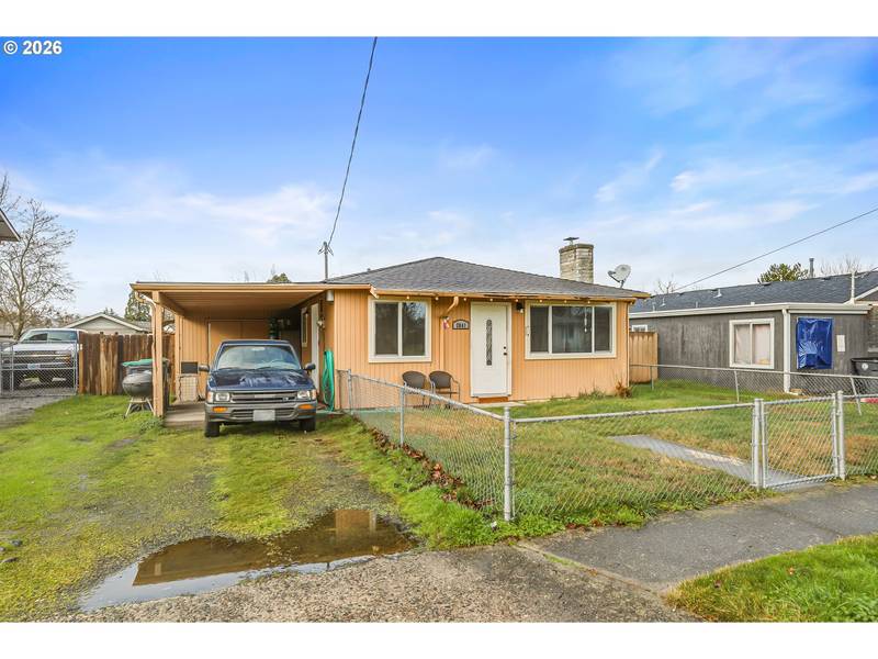 2841 HOWARD AVE, Medford, OR 97501