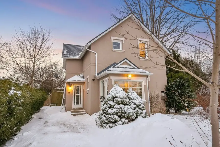 15 Stone ST, Springwater, ON L0L 1P0