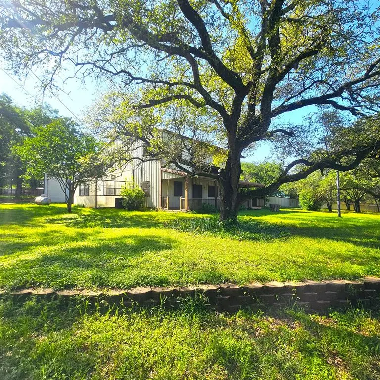 Whitney, TX 76692,1137 State Highway 22