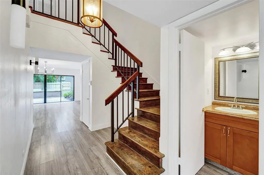 Hollywood, FL 33021,103 Heatherbrook Way #143