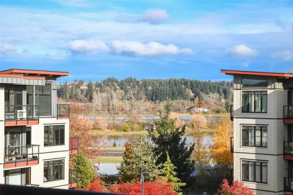 Courtenay, BC V9N 3S3,2300 Mansfield Dr #146