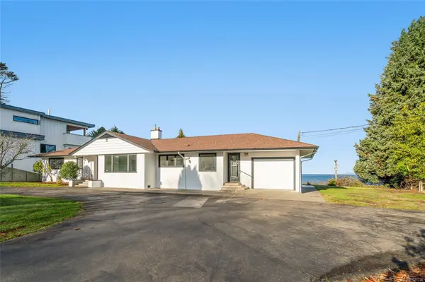 Qualicum Beach, BC V9K 1G8,441 Memorial Ave