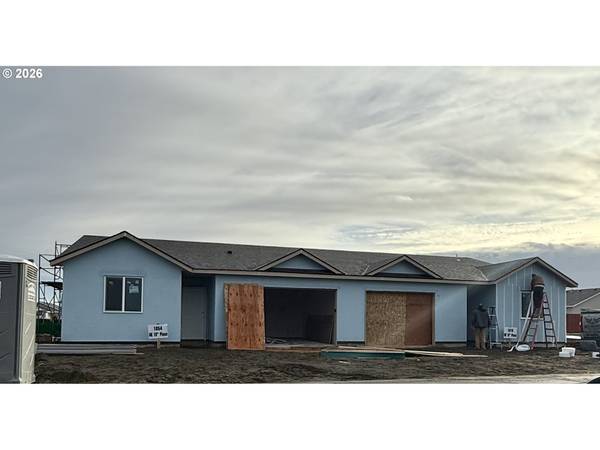 1010 NE 10TH PL, Hermiston, OR 97838
