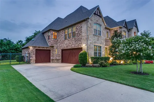 Southlake, TX 76092,424 Saint Tropez Drive