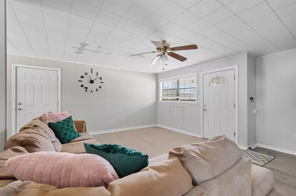 Aspermont, TX 79502,1452 Mccarty Street