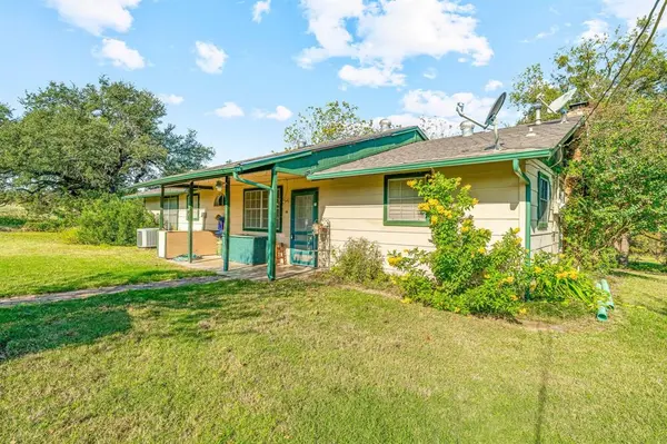 Stephenville, TX 76401,6216 County Road 465