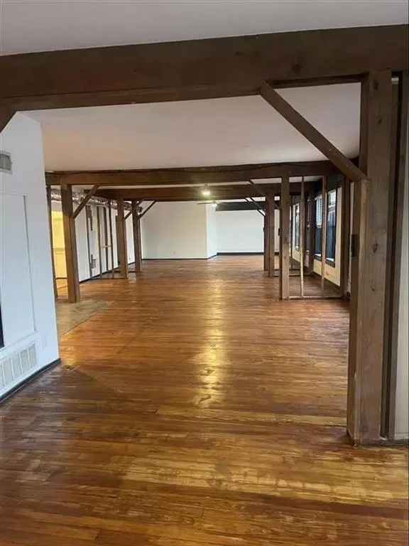 Dallas, TX 75215,2007 S Ervay Street #2007-200