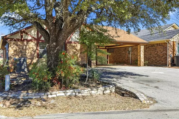 Granbury, TX 76049,6234 Tezcuco Court