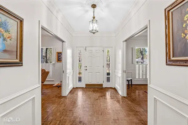 Shreveport, LA 71106,8621 E Wilderness Way