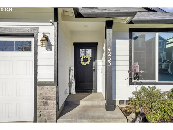 Newberg, OR 97132,4233 E WILLAKENZIE ST