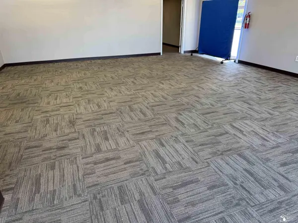 Monroe, MI 48161,15384 S Dixie HWY