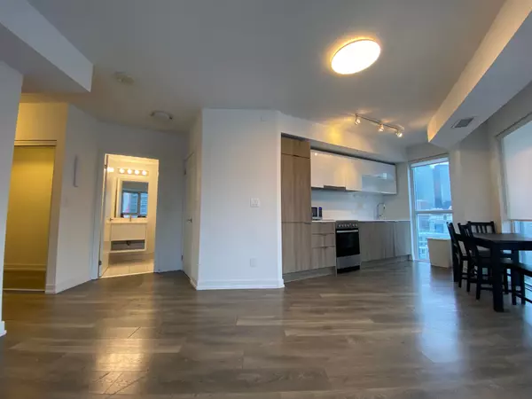 Toronto C08, ON M4Y 1J2,159 Wellesley ST E #1003