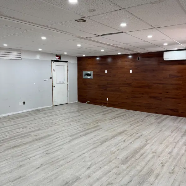 Barrie, ON L4N 9E8,371 Mapleview DR W #back unit