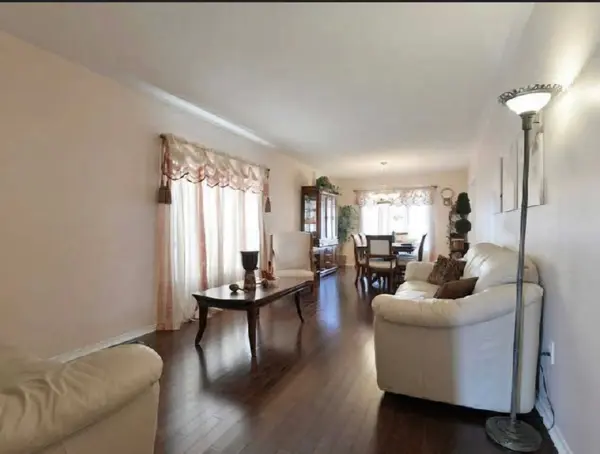 Brampton, ON L6X 5C8,12 Albright RD