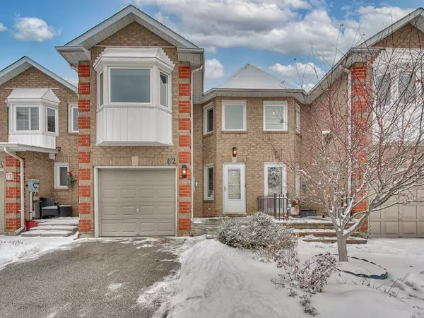Oakville, ON L6H 6E2,2350 Grand Ravine DR #62