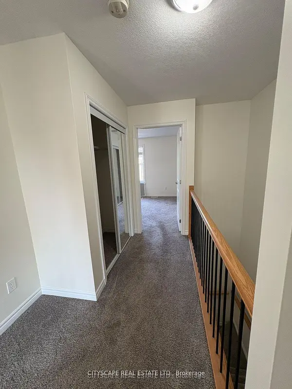 Norwich, ON N0J 1P0,10 Dufferin ST #18