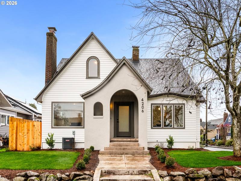 4206 NE 20TH AVE #A, Portland, OR 97211