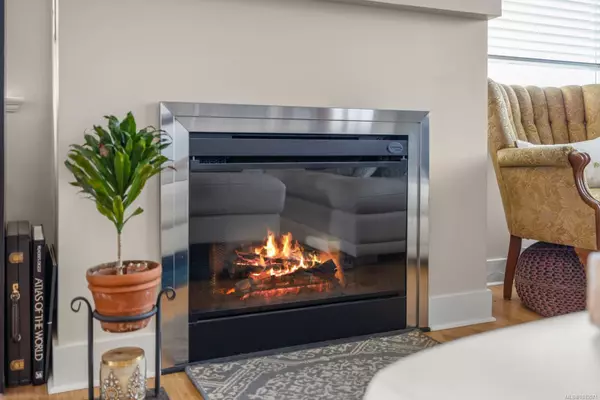 Saanich, BC V8Z 3E9,4394 West Saanich Rd #310