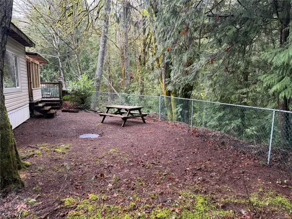 Port Alberni, BC V9Y 8G8,1655 Alberni Hwy #7