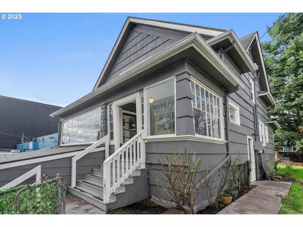 4743 N ALBINA AVE, Portland, OR 97217