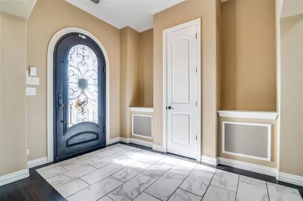 Josephine, TX 75189,511 E Cook Street #1