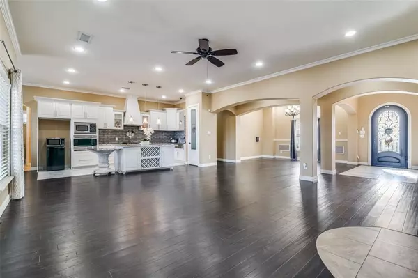 Josephine, TX 75189,511 E Cook Street #1