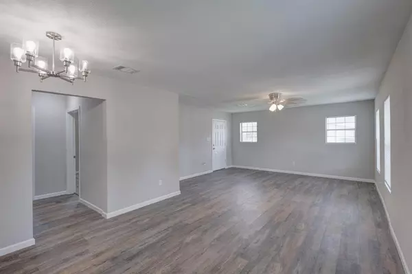 Fort Worth, TX 76104,1260 E Mulkey Street