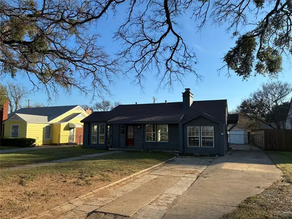 Fort Worth, TX 76116,6329 Calmont Avenue