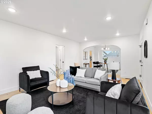 Portland, OR 97211,4206 NE 20TH AVE #A