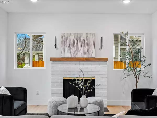 Portland, OR 97211,4206 NE 20TH AVE #A