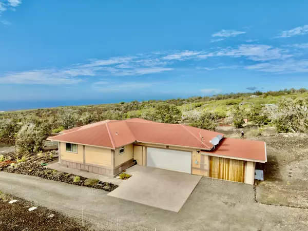 Ocean View, HI 96737,92-8490 JASMINE DR