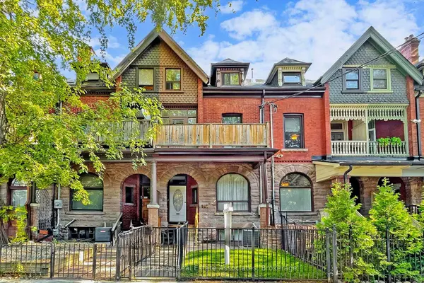 143 Seaton ST, Toronto C08, ON M5A 2T2