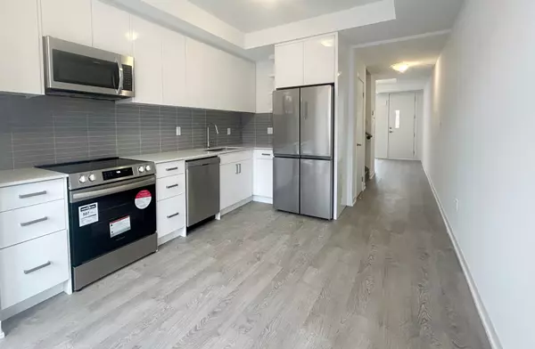 Toronto C04, ON M6A 2M5,36 Turtle Island RD #23