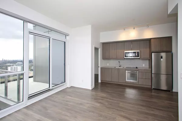 Toronto C15, ON M2J 1M1,32 Forest Manor RD #3008