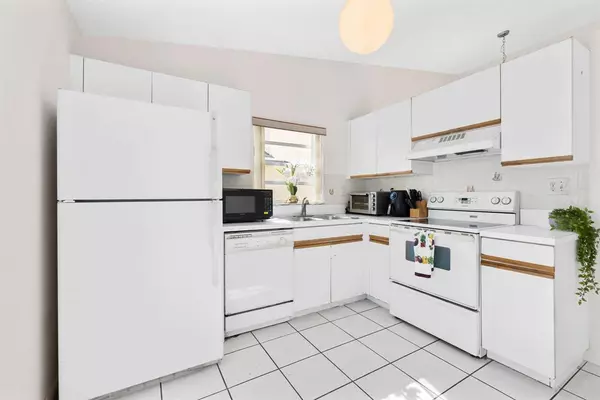 Davie, FL 33325,14106 Langley Pl