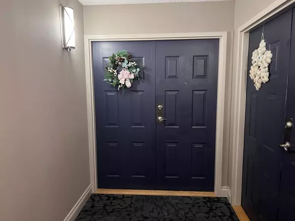 7 Picton ST #403, London East, ON N6B 3N7