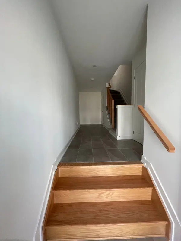 Kanata, ON K2S 2R7,54 Arinto PL