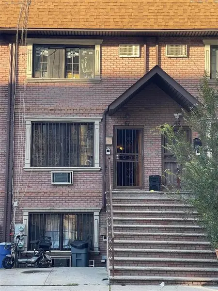 67 West 164th ST, Bronx, NY 10452