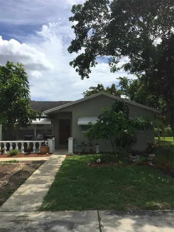 Boca Raton, FL 33428,22720 SW 64th Way