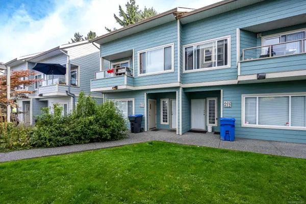 Courtenay, BC V9N 8P1,3030 Kilpatrick Ave #611/621