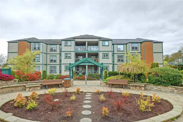 894 Vernon Ave #306, Saanich, BC V8X 2W6